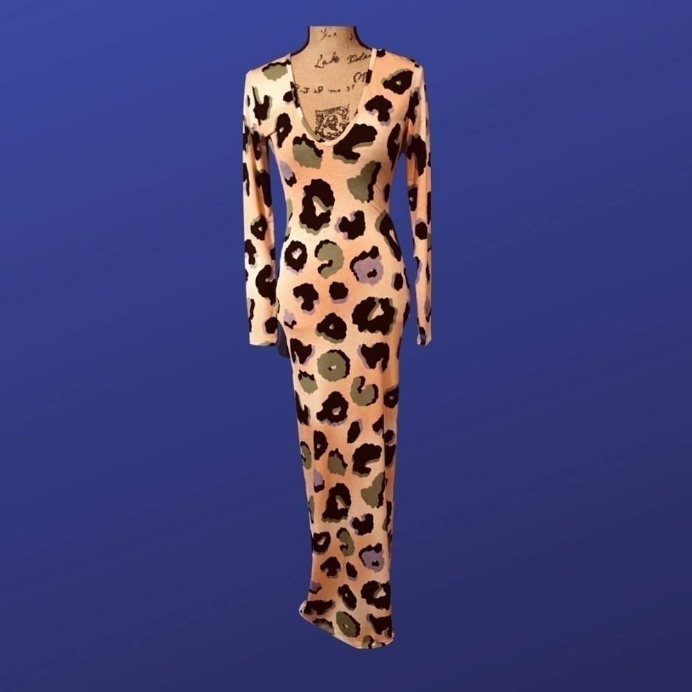 PRETTY PIECES Lagreta Leopard Spots MAXI Dress, CORAL/MULTI, Size Small, NWT